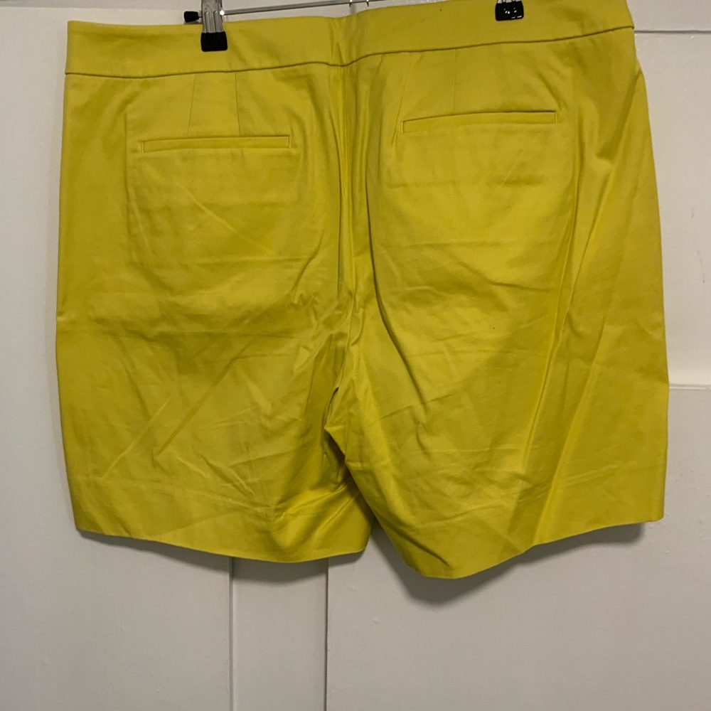 Talbots 7” Shorts - Picture 2 of 2